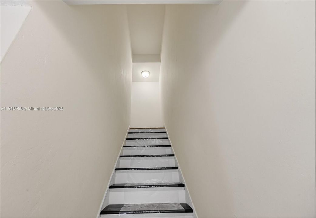 待售: $515,000 (3 贝兹, 2 浴室, 1606 平方英尺)