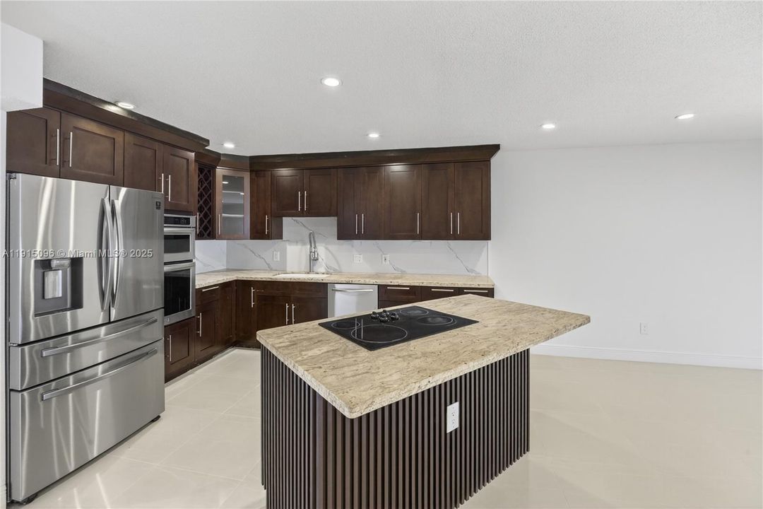 待售: $515,000 (3 贝兹, 2 浴室, 1606 平方英尺)