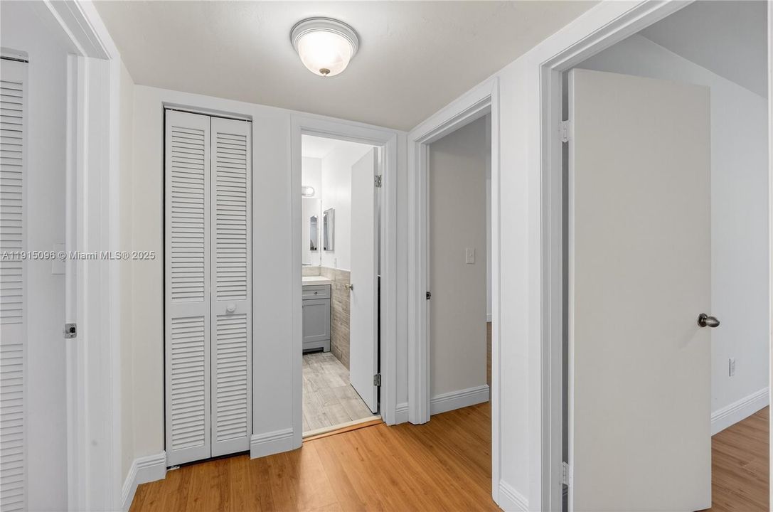 待售: $515,000 (3 贝兹, 2 浴室, 1606 平方英尺)