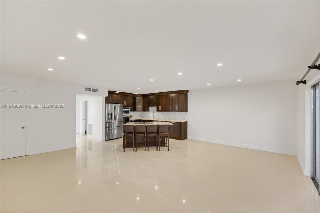 待售: $515,000 (3 贝兹, 2 浴室, 1606 平方英尺)