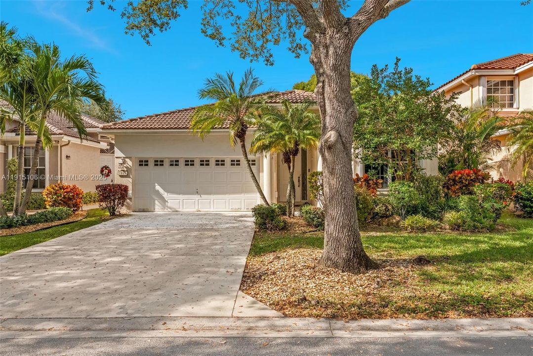 For Rent: $5,000 (3 beds, 2 baths, 1903 Square Feet)