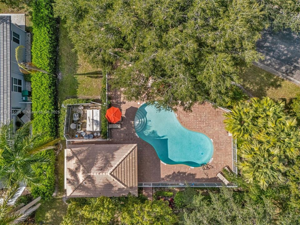 For Rent: $5,000 (3 beds, 2 baths, 1903 Square Feet)