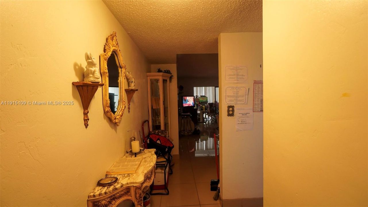 En Venta: $102,999 (1 camas, 1 baños, 783 Pies cuadrados)