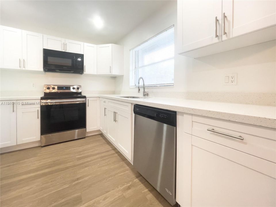 En Renta: $3,200 (3 camas, 2 baños, 1231 Pies cuadrados)