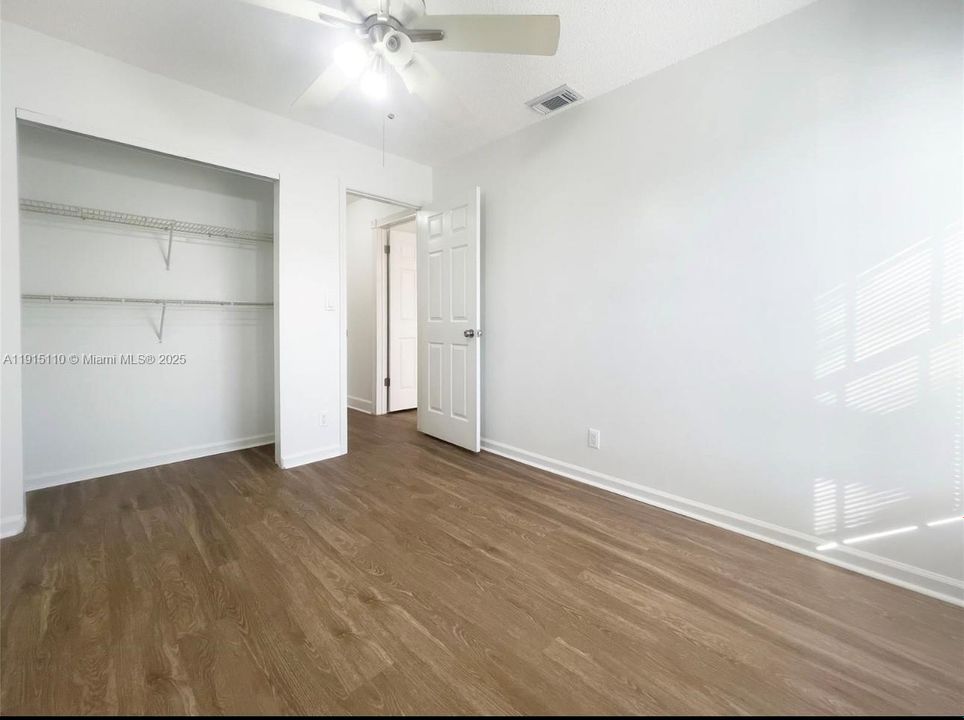 En Renta: $3,200 (3 camas, 2 baños, 1231 Pies cuadrados)