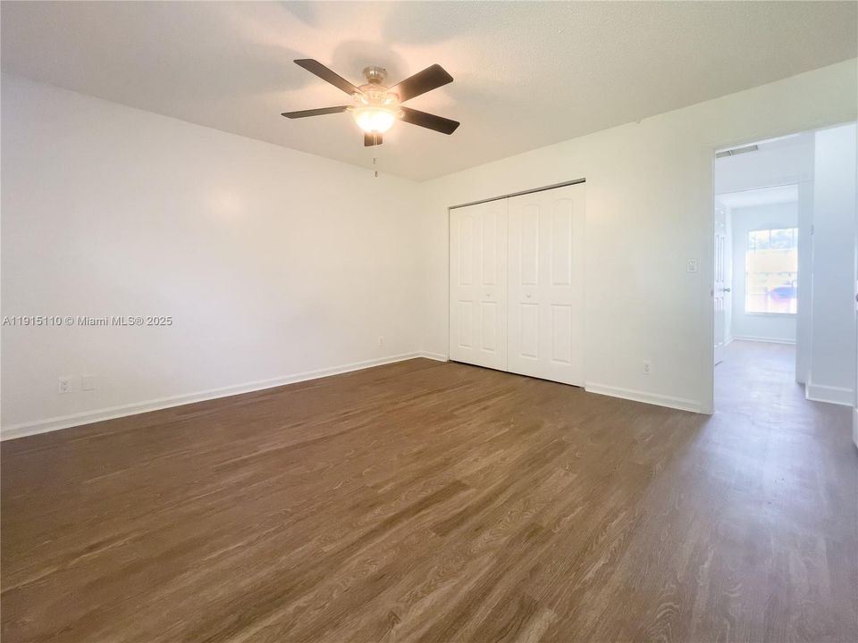 En Renta: $3,200 (3 camas, 2 baños, 1231 Pies cuadrados)