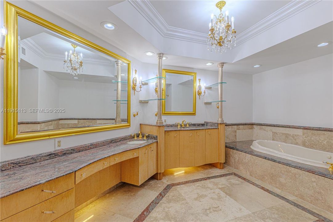 На продажу: $1,375,000 (3 спален, 2 ванн, 2233 Квадратных фут)