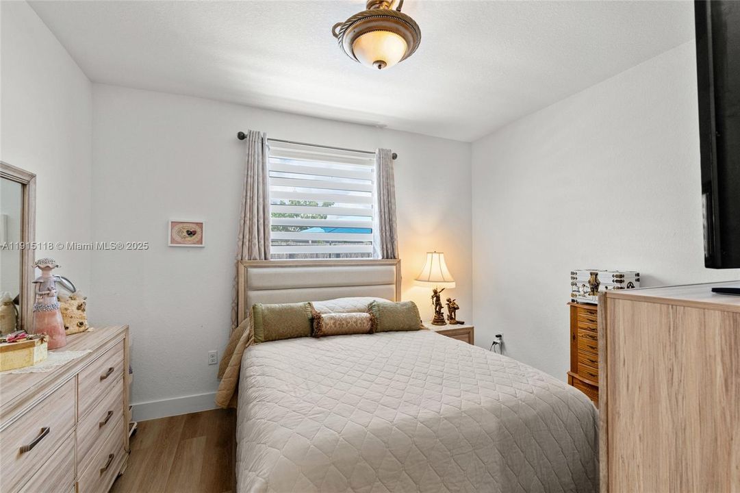 En Venta: $839,999 (4 camas, 3 baños, 3139 Pies cuadrados)