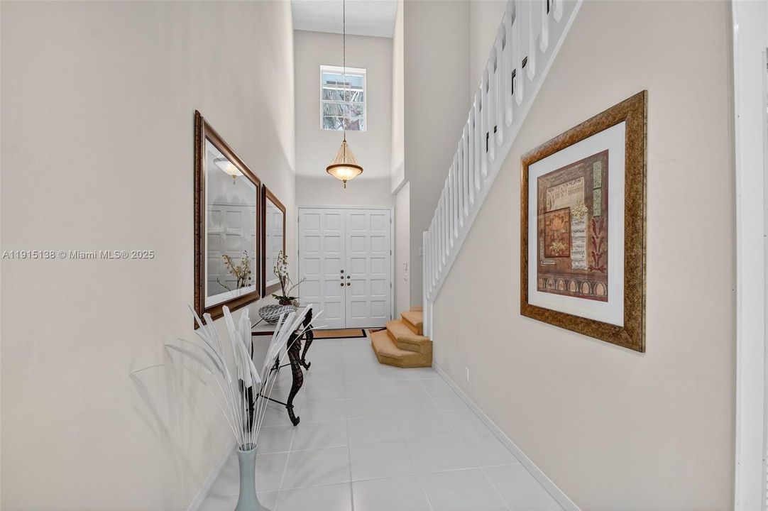 待售: $699,999 (2 贝兹, 2 浴室, 1907 平方英尺)