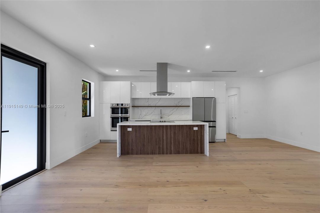 Activo con contrato: $1,180,000 (3 camas, 3 baños, 1562 Pies cuadrados)