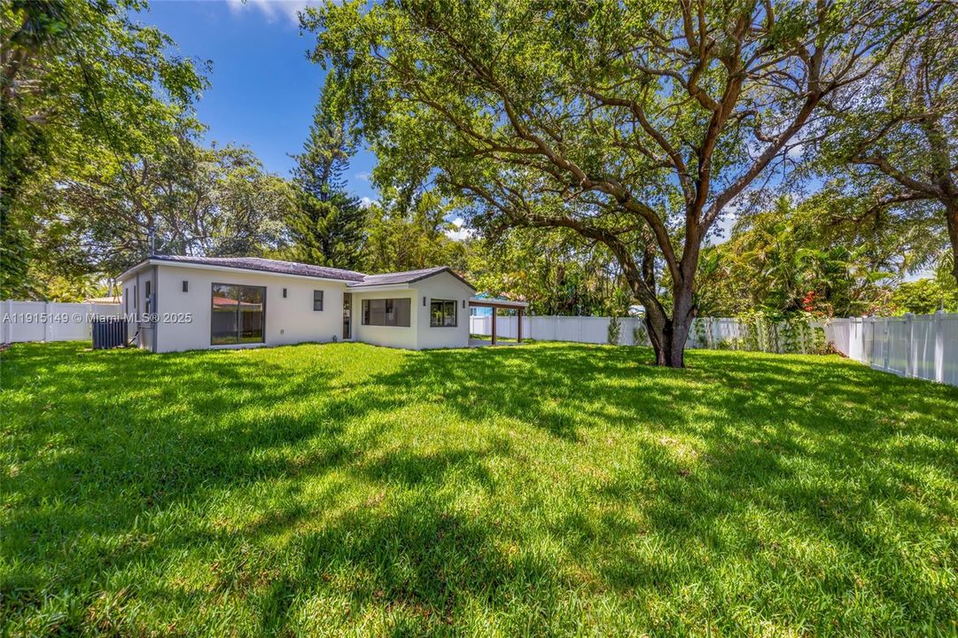 Activo con contrato: $1,180,000 (3 camas, 3 baños, 1562 Pies cuadrados)