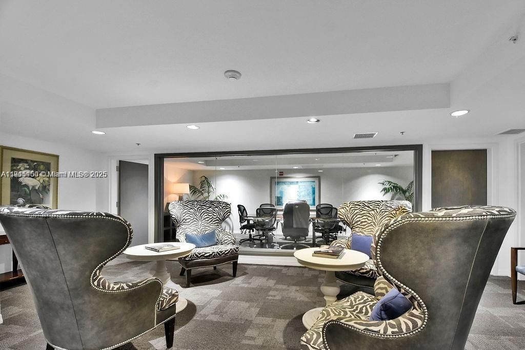 For Sale: $869,000 (3 beds, 2 baths, 1510 Square Feet)