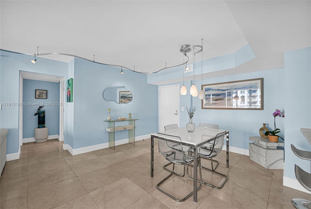 For Sale: $869,000 (3 beds, 2 baths, 1510 Square Feet)