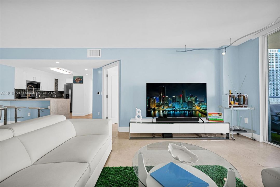 For Sale: $869,000 (3 beds, 2 baths, 1510 Square Feet)