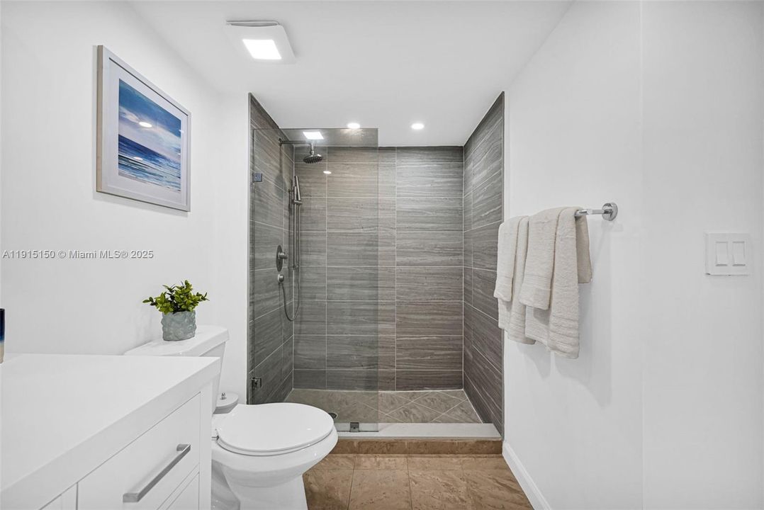 For Sale: $869,000 (3 beds, 2 baths, 1510 Square Feet)