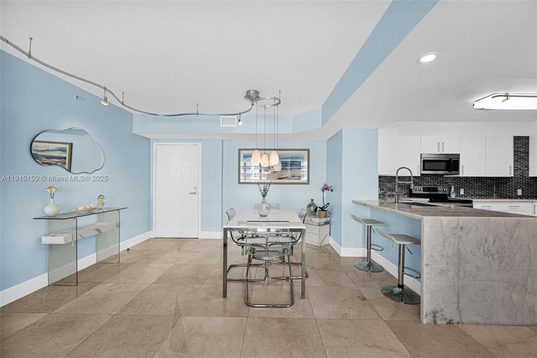 For Sale: $869,000 (3 beds, 2 baths, 1510 Square Feet)