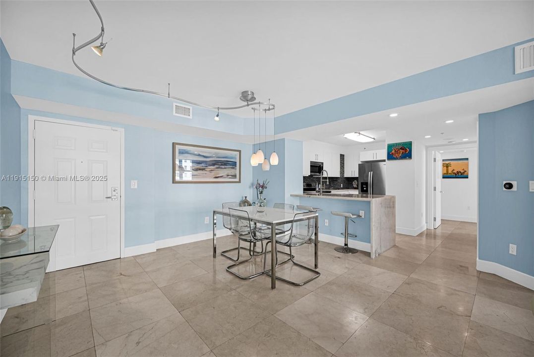 For Sale: $869,000 (3 beds, 2 baths, 1510 Square Feet)