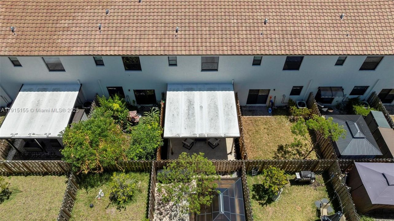 For Rent: $2,800 (3 beds, 2 baths, 1483 Square Feet)