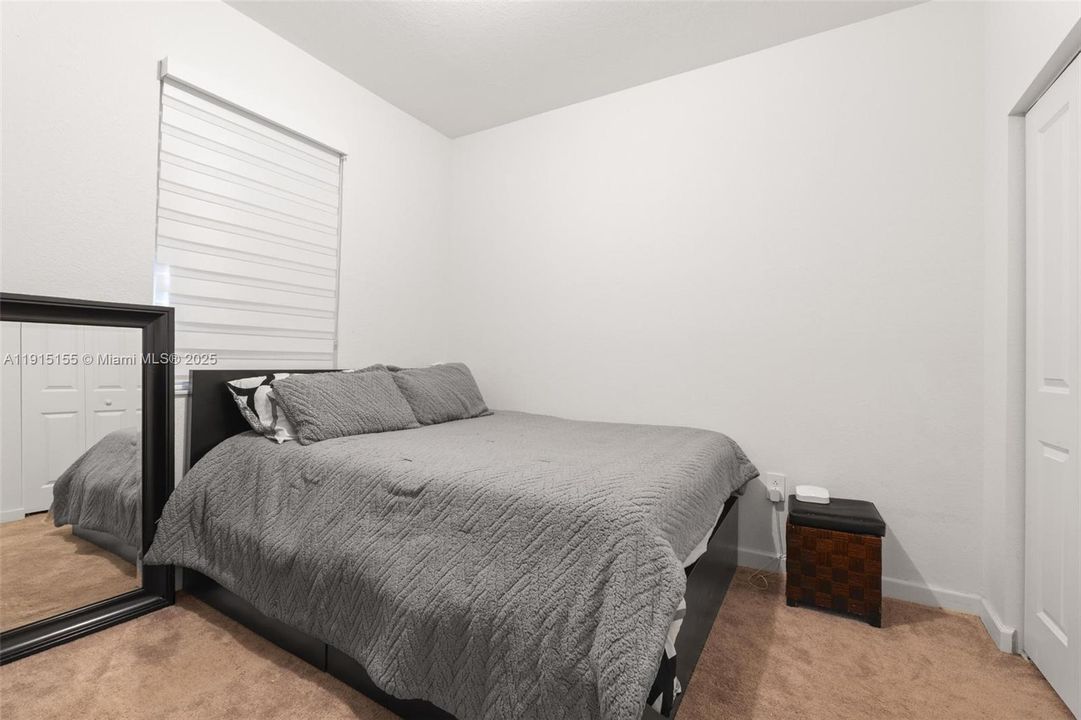 For Rent: $2,800 (3 beds, 2 baths, 1483 Square Feet)