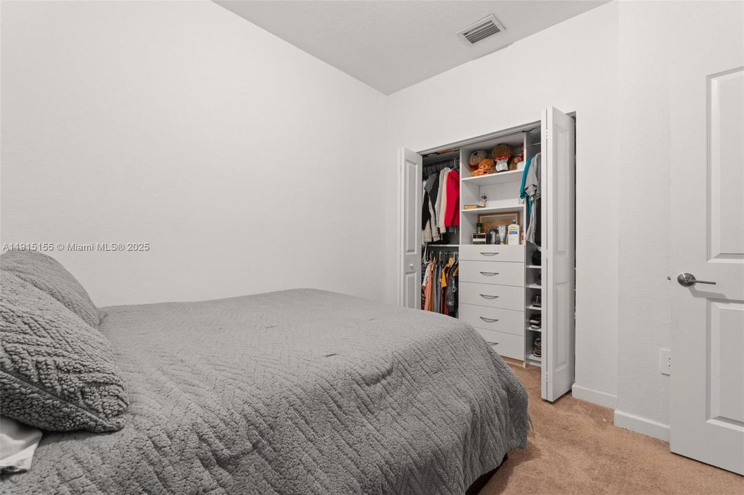 For Rent: $2,800 (3 beds, 2 baths, 1483 Square Feet)