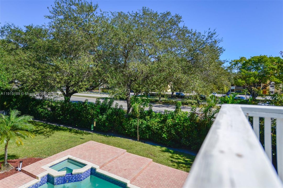 En Venta: $850,000 (5 camas, 3 baños, 2879 Pies cuadrados)