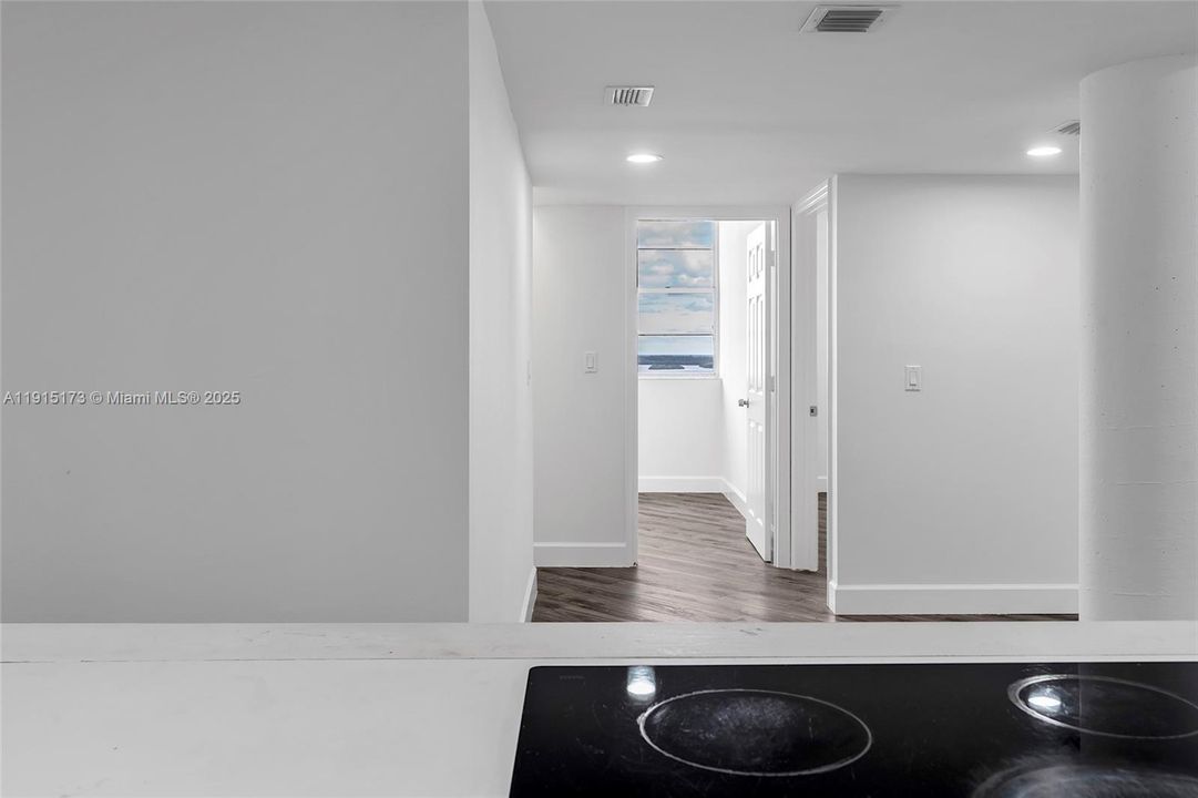 For Sale: $786,000 (4 beds, 2 baths, 1734 Square Feet)