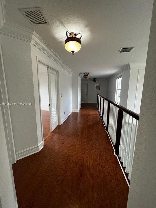 For Sale: $1,170,000 (5 beds, 3 baths, 3171 Square Feet)