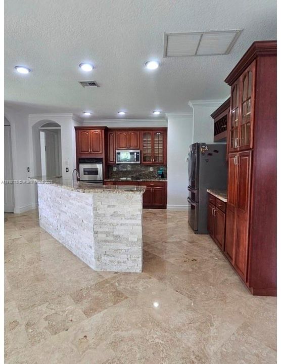 For Sale: $1,170,000 (5 beds, 3 baths, 3171 Square Feet)