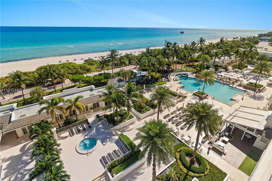 待售: $9,000,000 (5 贝兹, 5 浴室, 3540 平方英尺)