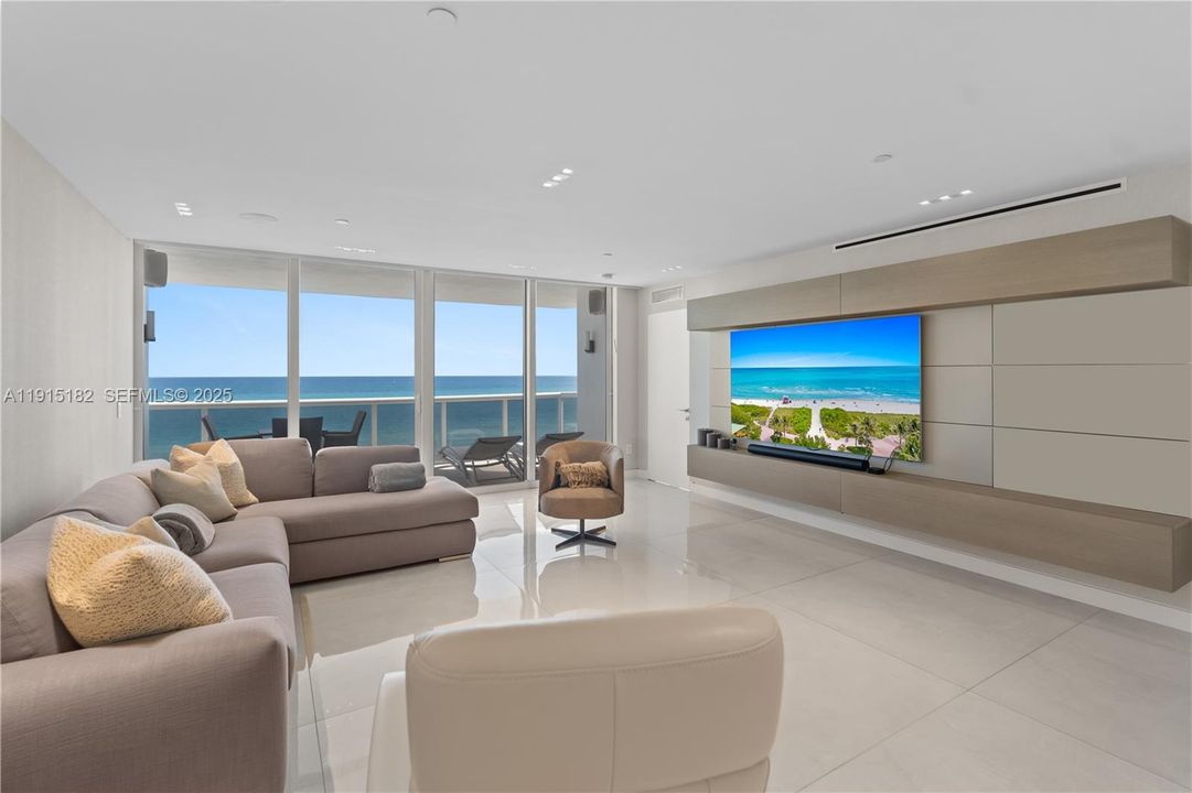 待售: $9,000,000 (5 贝兹, 5 浴室, 3540 平方英尺)