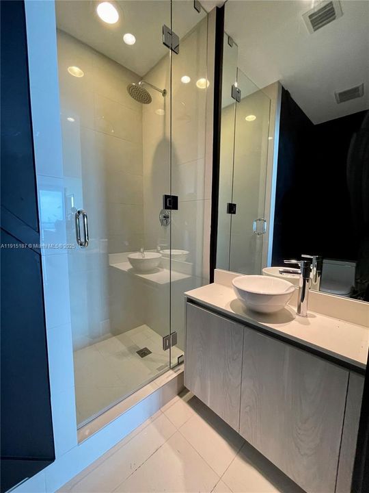 3RD BATHROOM