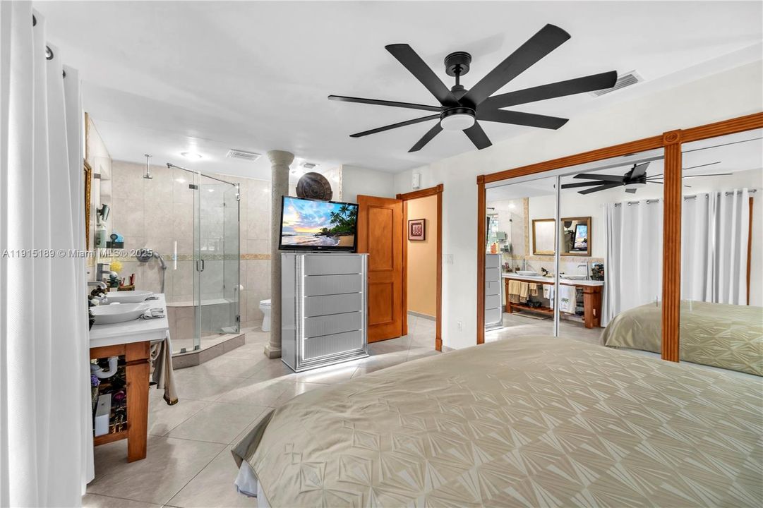 На продажу: $730,000 (3 спален, 2 ванн, 1550 Квадратных фут)