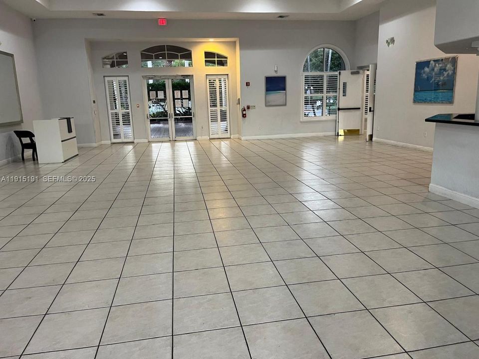 En Venta: $480,000 (3 camas, 2 baños, 1348 Pies cuadrados)