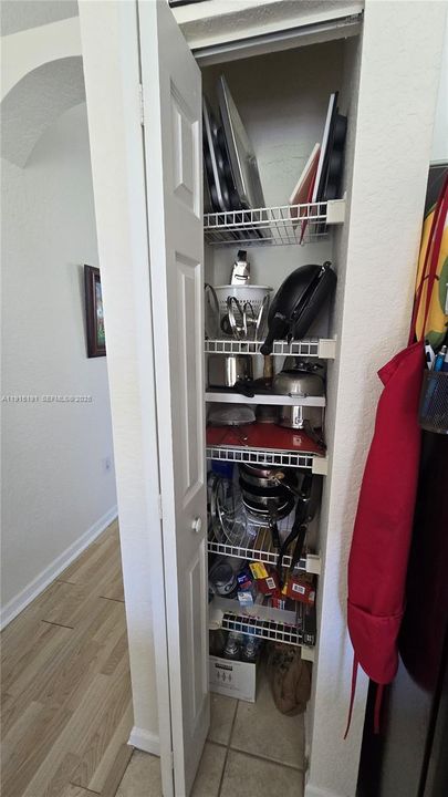 En Venta: $480,000 (3 camas, 2 baños, 1348 Pies cuadrados)