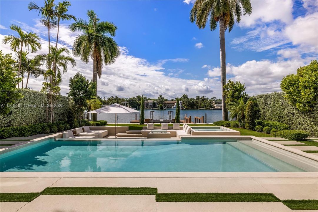 For Sale: $21,999,000 (4 beds, 5 baths, 4866 Square Feet)