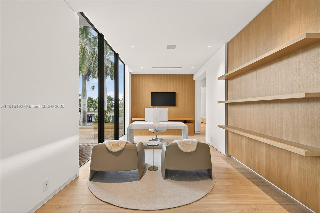 For Sale: $21,999,000 (4 beds, 5 baths, 4866 Square Feet)