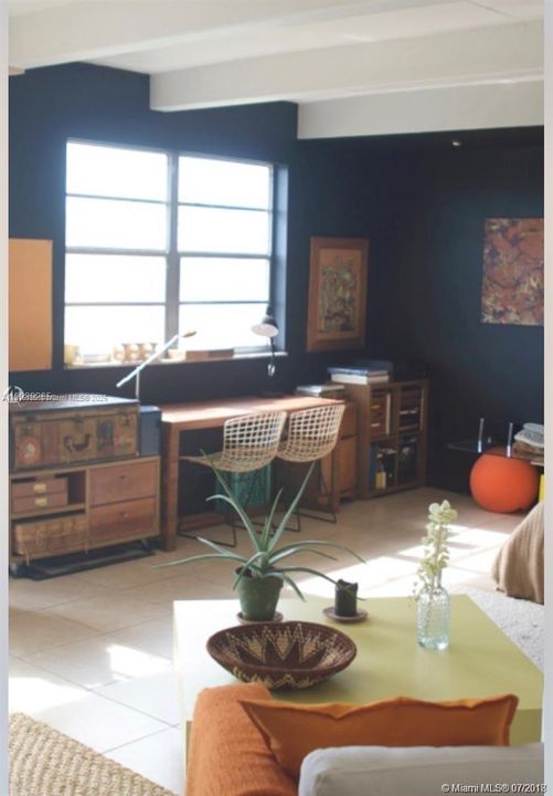 合同活跃: $1,450 (1 贝兹, 1 浴室, 653 平方英尺)