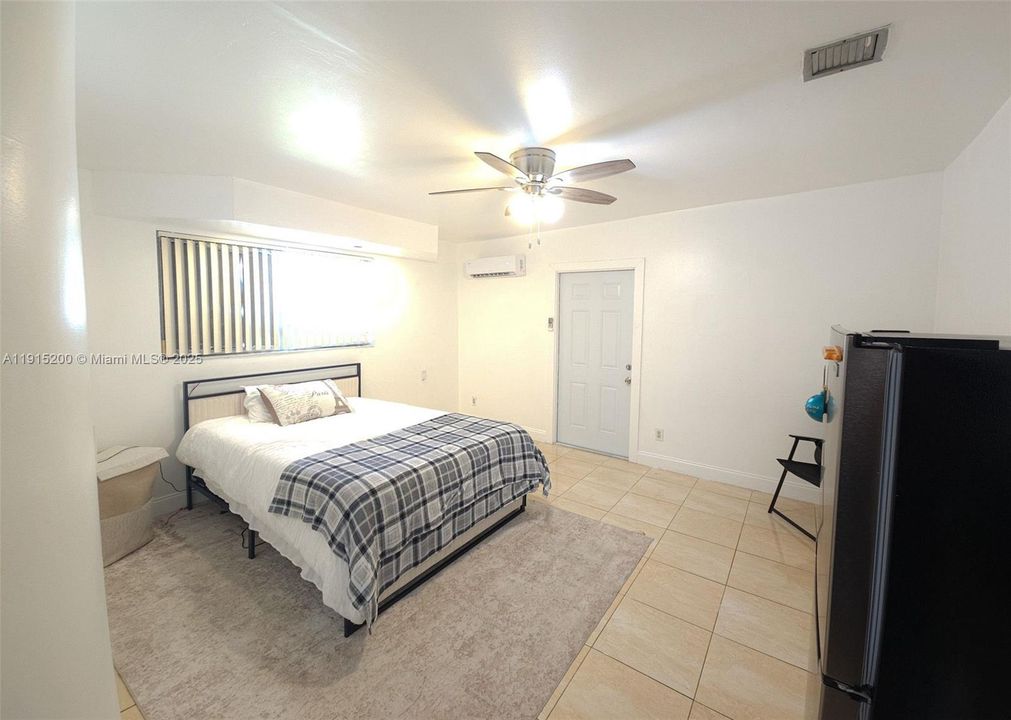 待售: $799,900 (4 贝兹, 3 浴室, 2166 平方英尺)