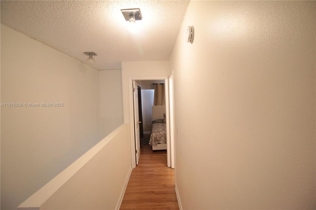 Active With Contract: $350,000 (2 beds, 2 baths, 1432 Square Feet)