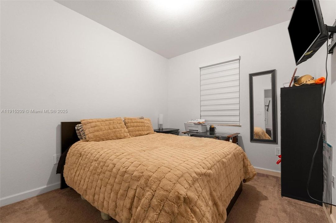 En Venta: $449,000 (3 camas, 2 baños, 1483 Pies cuadrados)