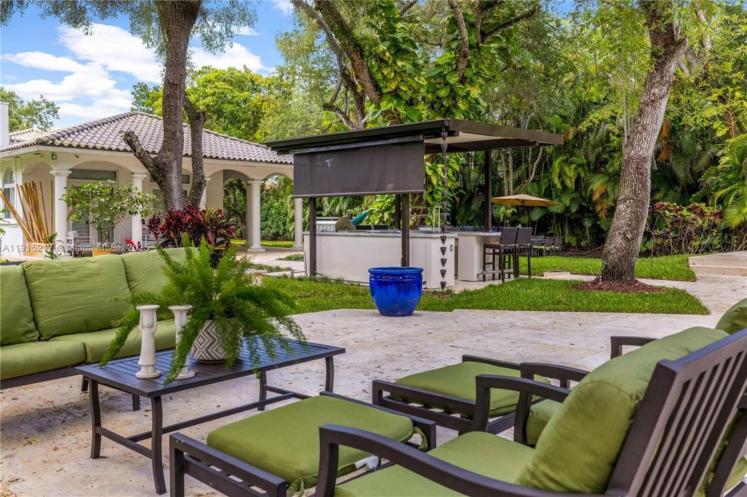 En Renta: $35,000 (7 camas, 7 baños, 6318 Pies cuadrados)