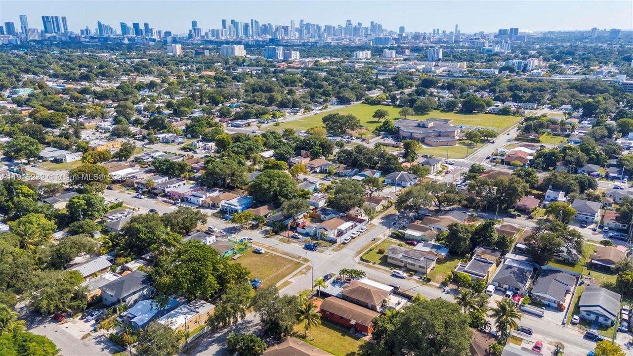 Active With Contract: $375,000 (4 beds, 2 baths, 1158 Square Feet)