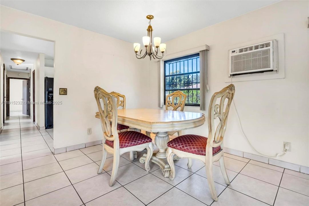 Active With Contract: $375,000 (4 beds, 2 baths, 1158 Square Feet)