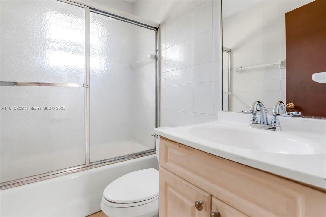 Active With Contract: $375,000 (4 beds, 2 baths, 1158 Square Feet)