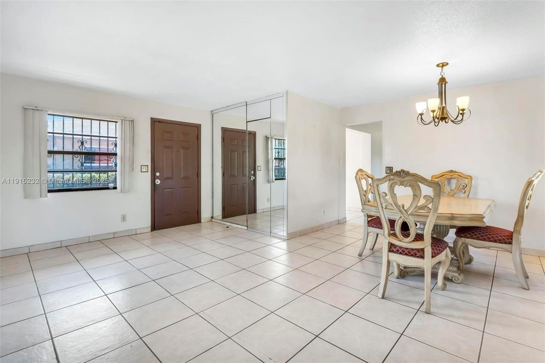 Active With Contract: $375,000 (4 beds, 2 baths, 1158 Square Feet)
