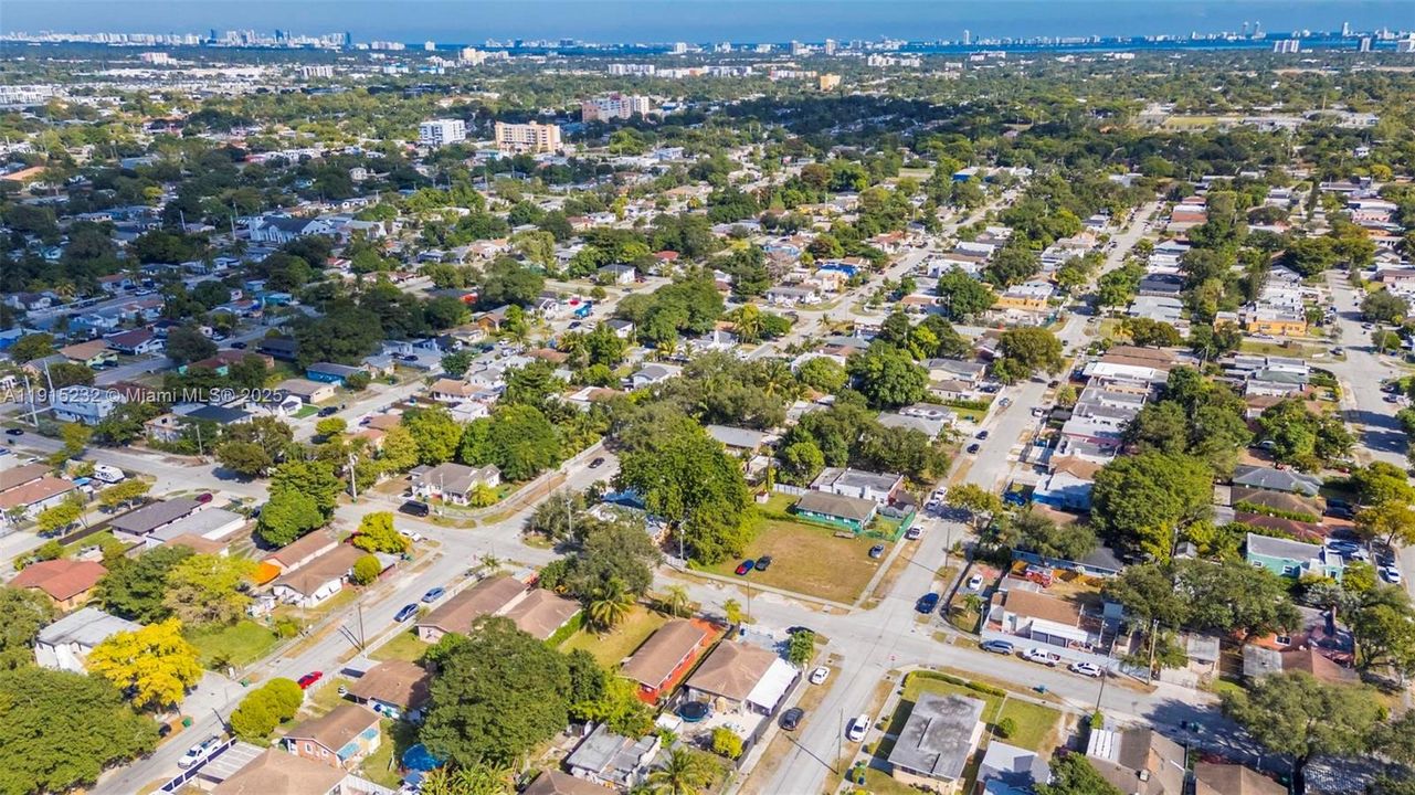 Active With Contract: $375,000 (4 beds, 2 baths, 1158 Square Feet)