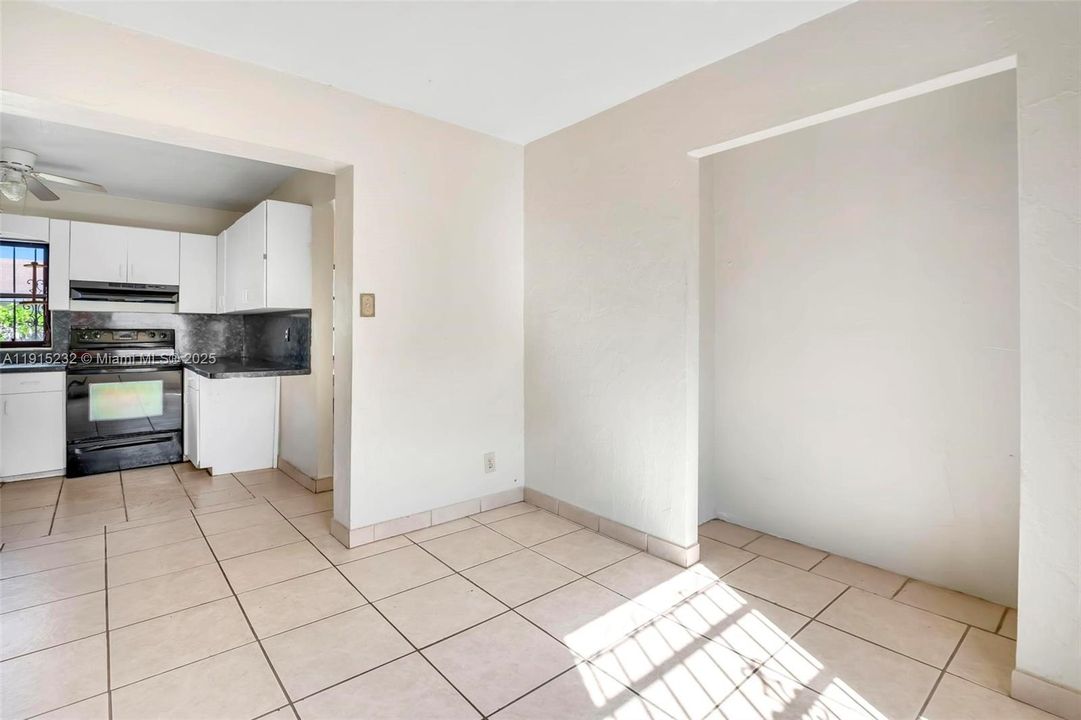 Active With Contract: $375,000 (4 beds, 2 baths, 1158 Square Feet)