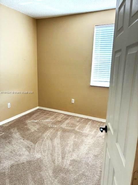 For Rent: $3,500 (4 beds, 2 baths, 2326 Square Feet)