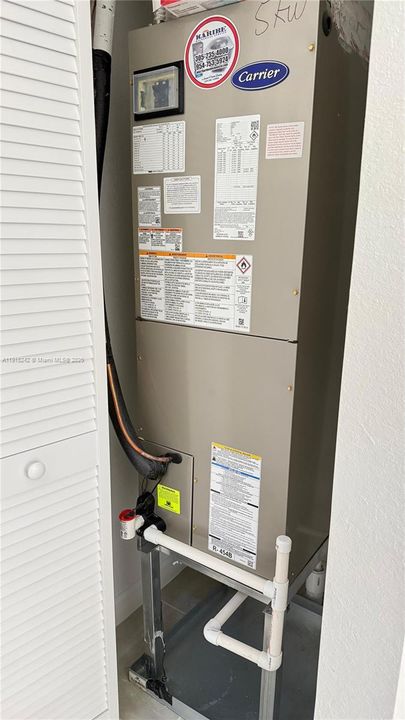 出租: $4,000 (3 贝兹, 2 浴室, 3100 平方英尺)