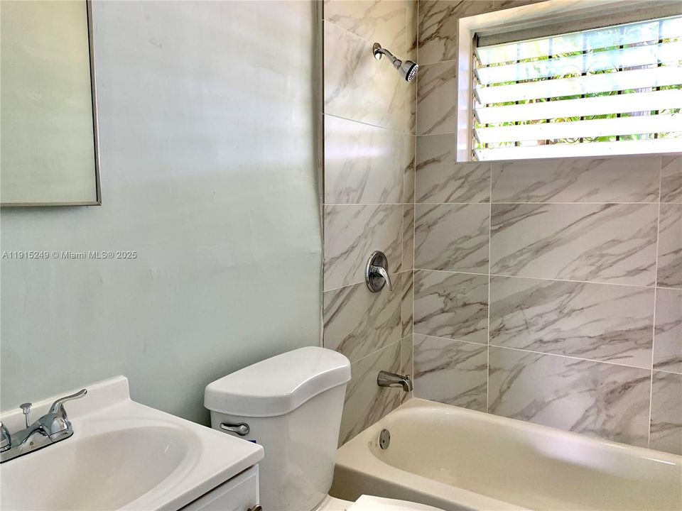 For Rent: $1,295 (1 beds, 1 baths, 0 Square Feet)